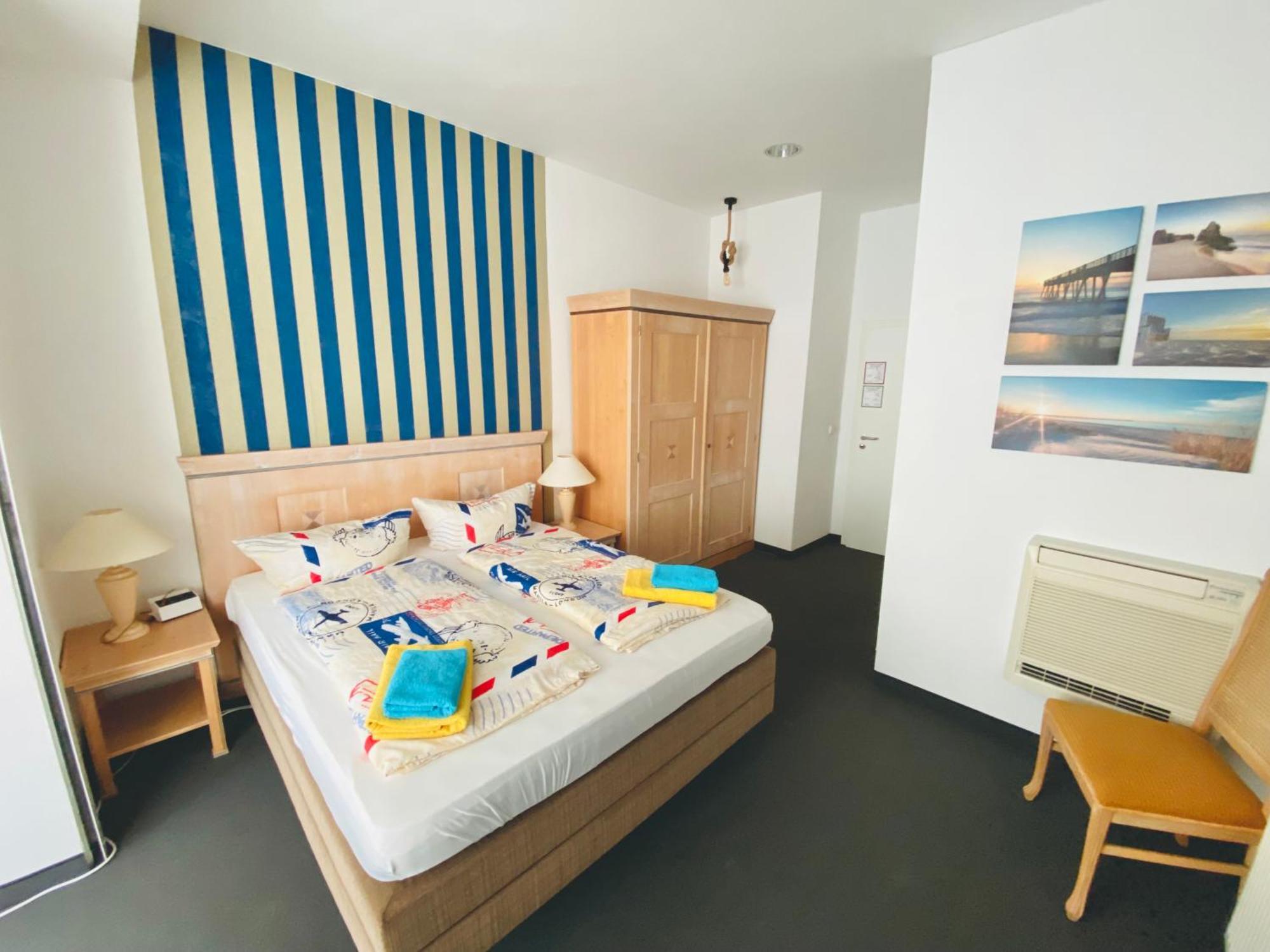 Hotel Botschaft Berlino Esterno foto