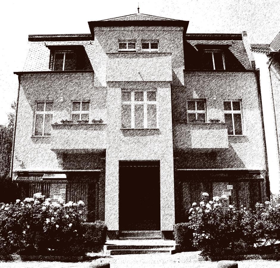 Hotel Botschaft Berlino Esterno foto