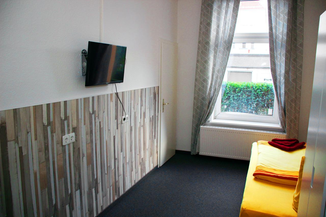 Hotel Botschaft Berlino Esterno foto
