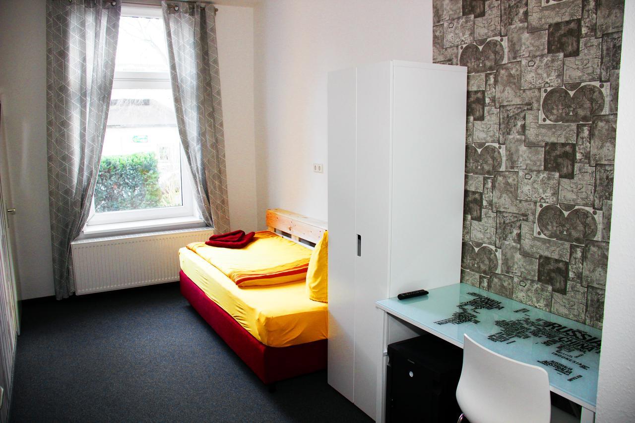 Hotel Botschaft Berlino Esterno foto