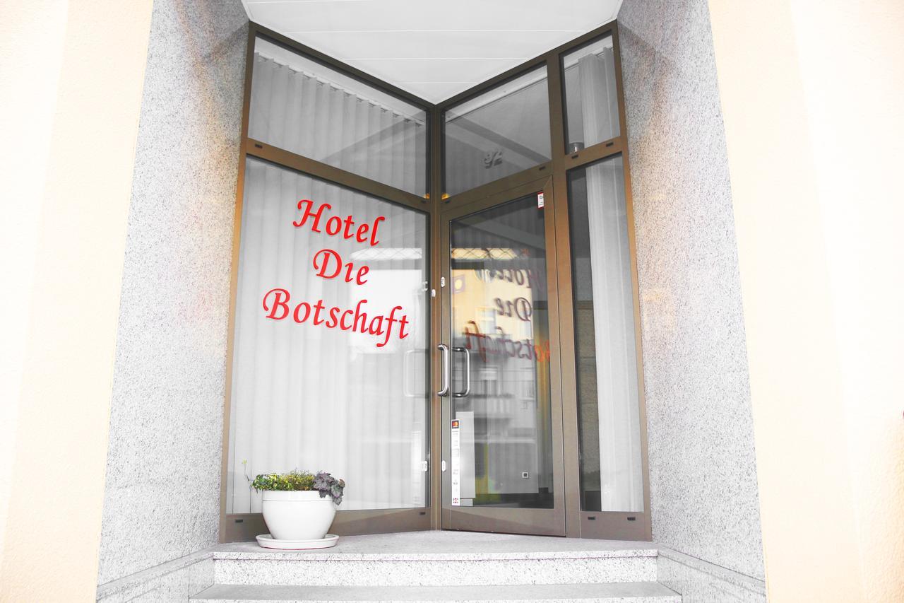 Hotel Botschaft Berlino Esterno foto