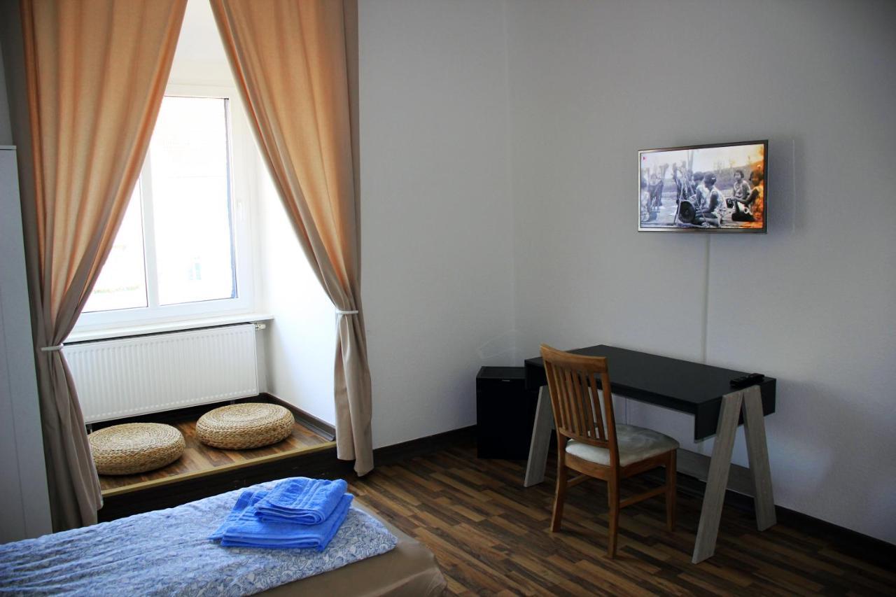Hotel Botschaft Berlino Esterno foto
