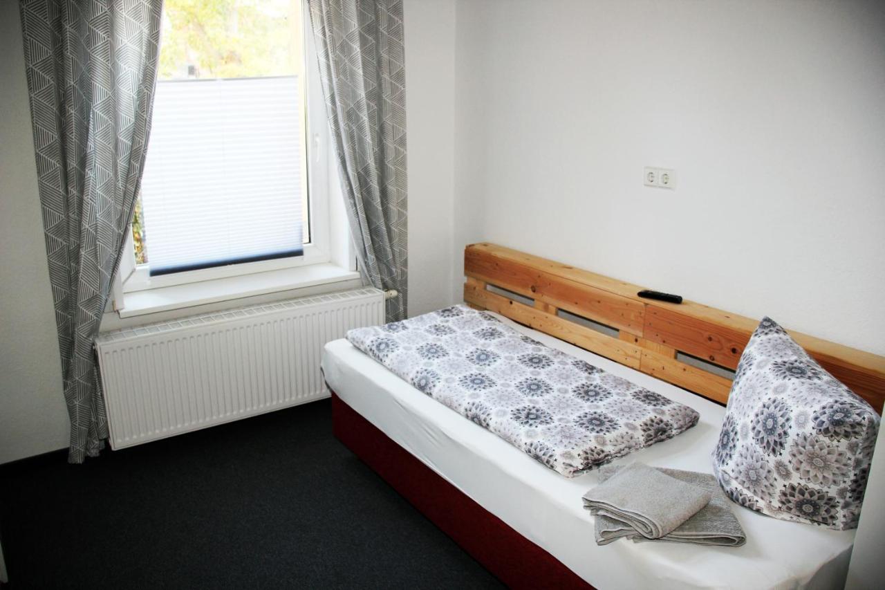 Hotel Botschaft Berlino Esterno foto